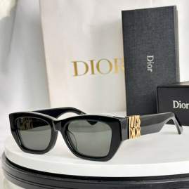 Picture of Dior Sunglasses _SKUfw77817707fw